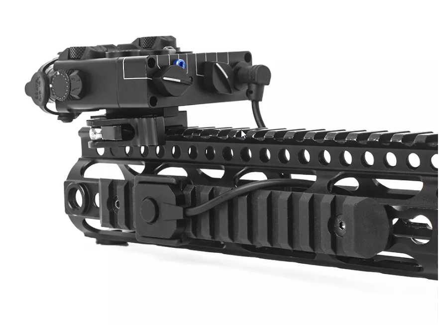 PEQ/M3X und DBAL Fernschalter (3,5 mm)