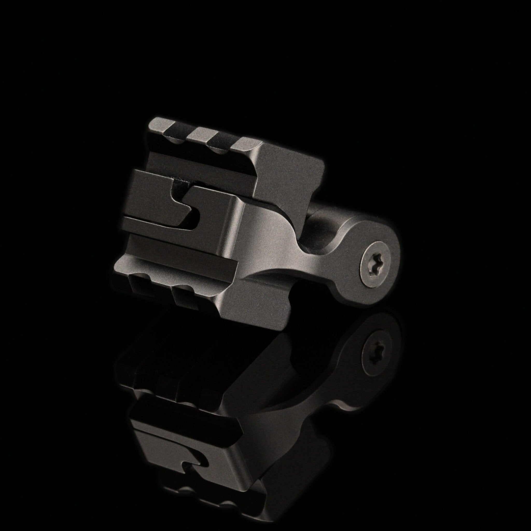 Reversible Dual Picatinny Hinge