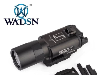 Lampe torche tactique ultra X300 - Noire