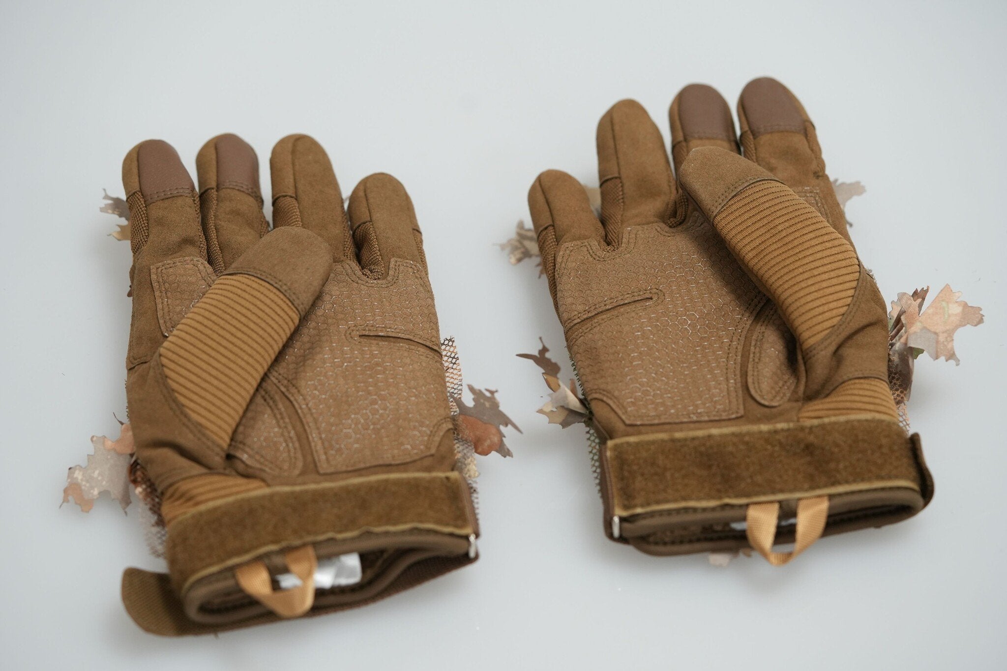 Crafted Ghillie Gloves Brown Oak