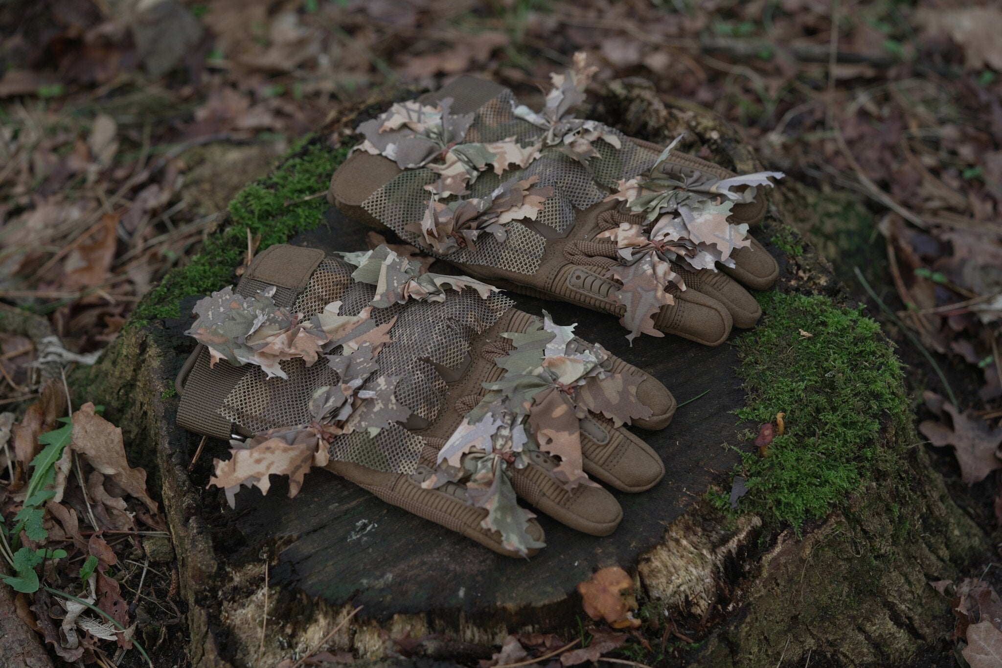 Crafted Ghillie Gloves Brown Oak