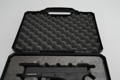 Pistolenkoffer mit vorgeschnittenem Schaumstoffeinsatz – Schwarz