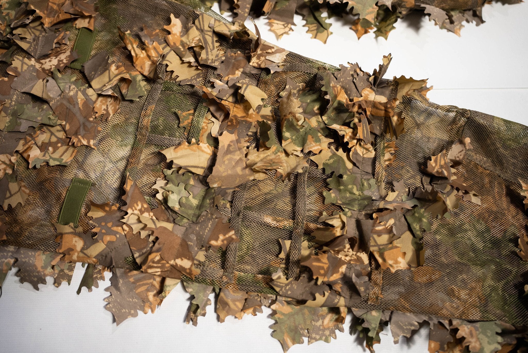 Brown Oak Leaf Suit - XL/XXL